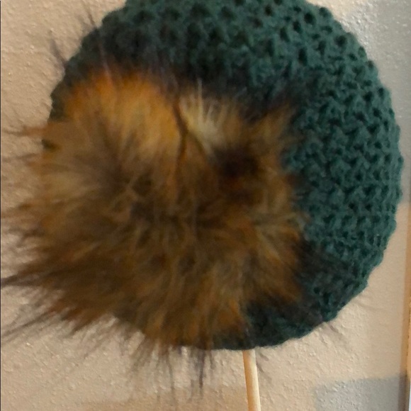 Brand New Forest Green Crochet Hat - Picture 2 of 3